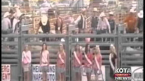 scottsbluff county fair bull throws pageant queen ...