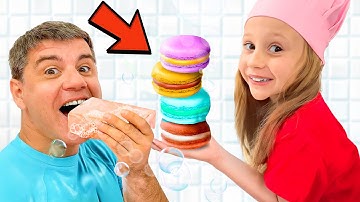 Nastya làm bánh xà phòng màu sắc – và bố đã thử ăn!
