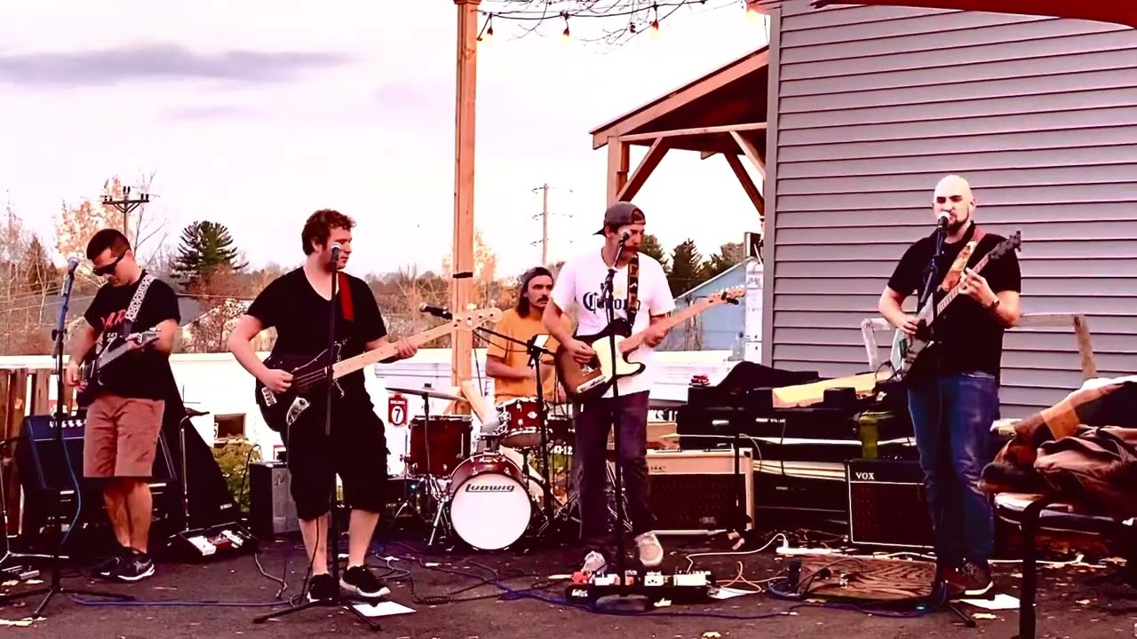 No Clue @ Feathered Friend Brewing (11/5/22)