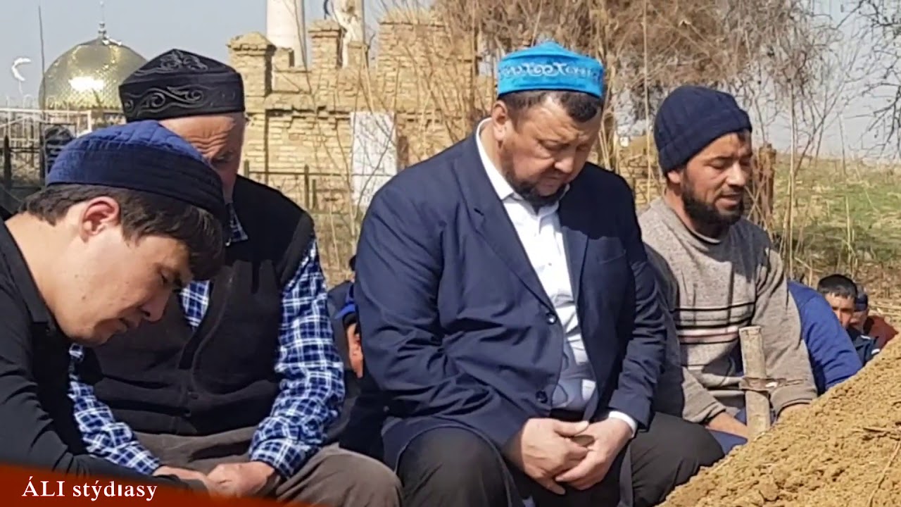 Қабір басында.... 💚 АЛИ студиясы