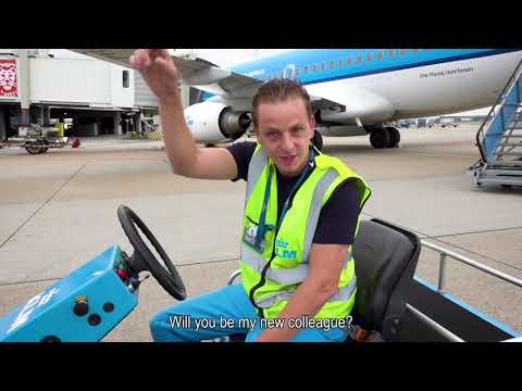 Working as a platform employee at KLM