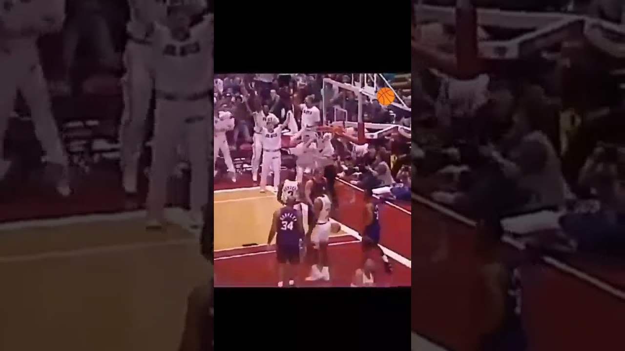 Clavada de Carl Herrera Contra Charles Barkley NBA 1993