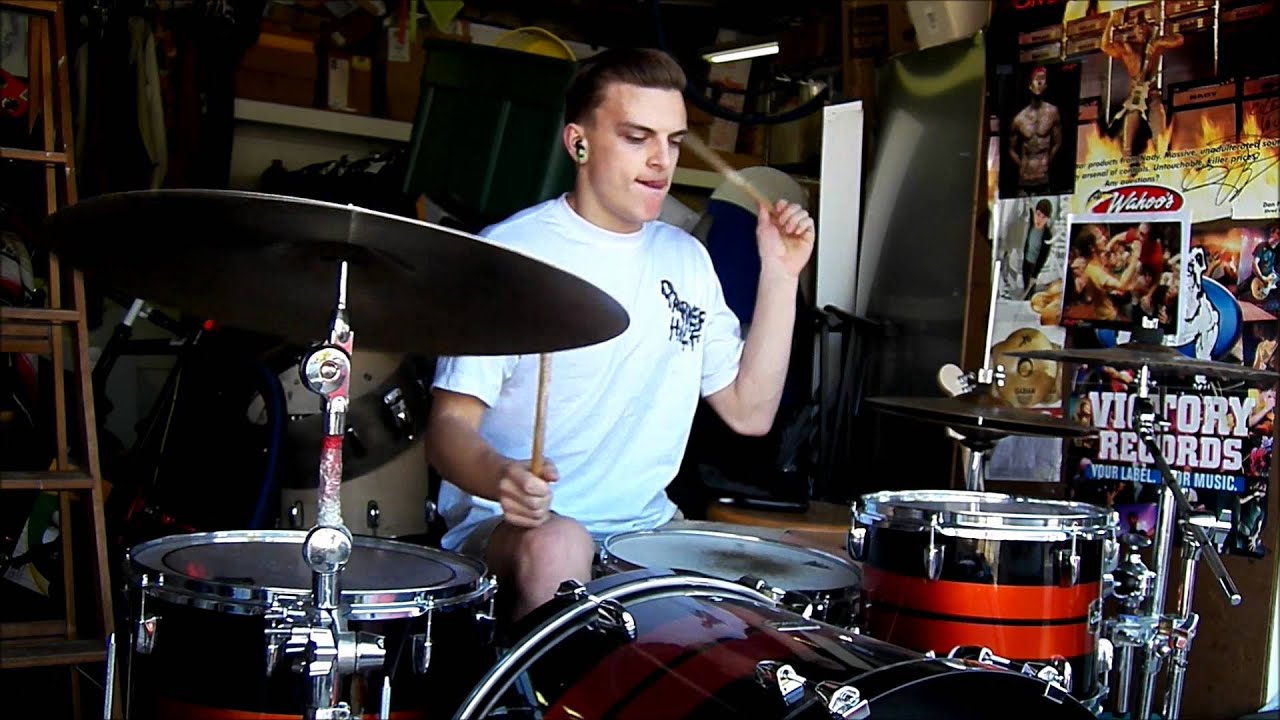 Matthew Lindblad: The voices (Drum Cover)