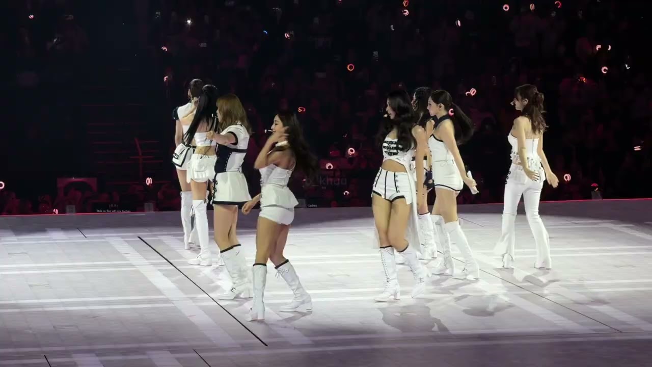 TWICE (THIS IS FOR) “This Is For” 6th World Tour in Oakland Day 2 260118