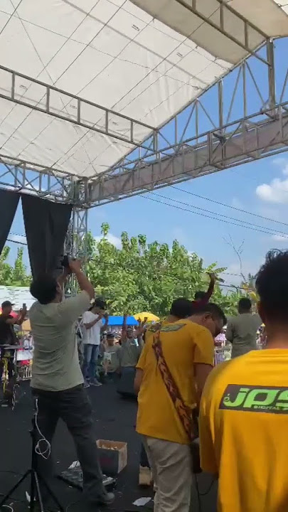 Weleg - Catur Arum ft One Pro