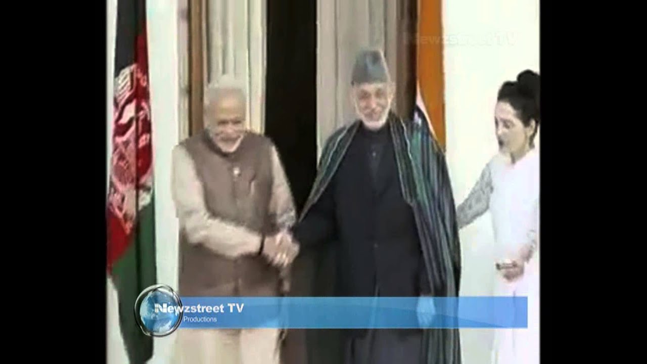 PM holds talks with SAARC leaders