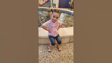 نانسي عجرم Funny انت يا لولو 