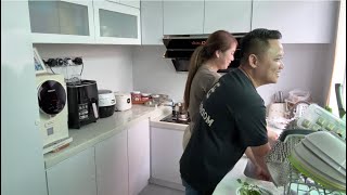 DADDY RICH BERAKSI DI DAPUR