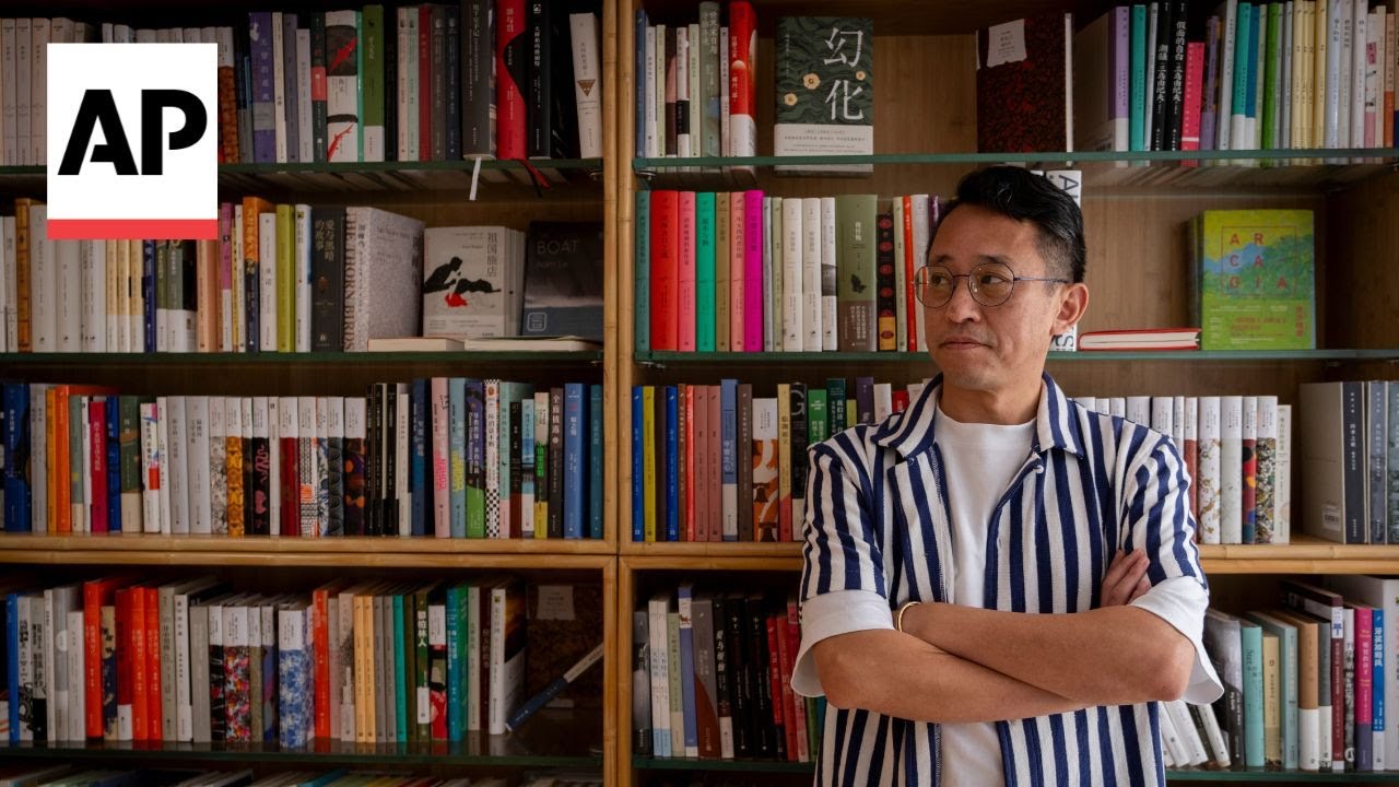 As China cracks down on bookstores, independent booksellers move abroad ...