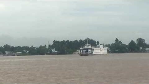 Cầu Vàm Cống sắp thông xe