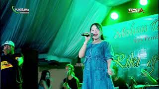 TEMAN BIASA - ARVINA CANTIKA- PUNGGAWA MUSIC - WEDDING