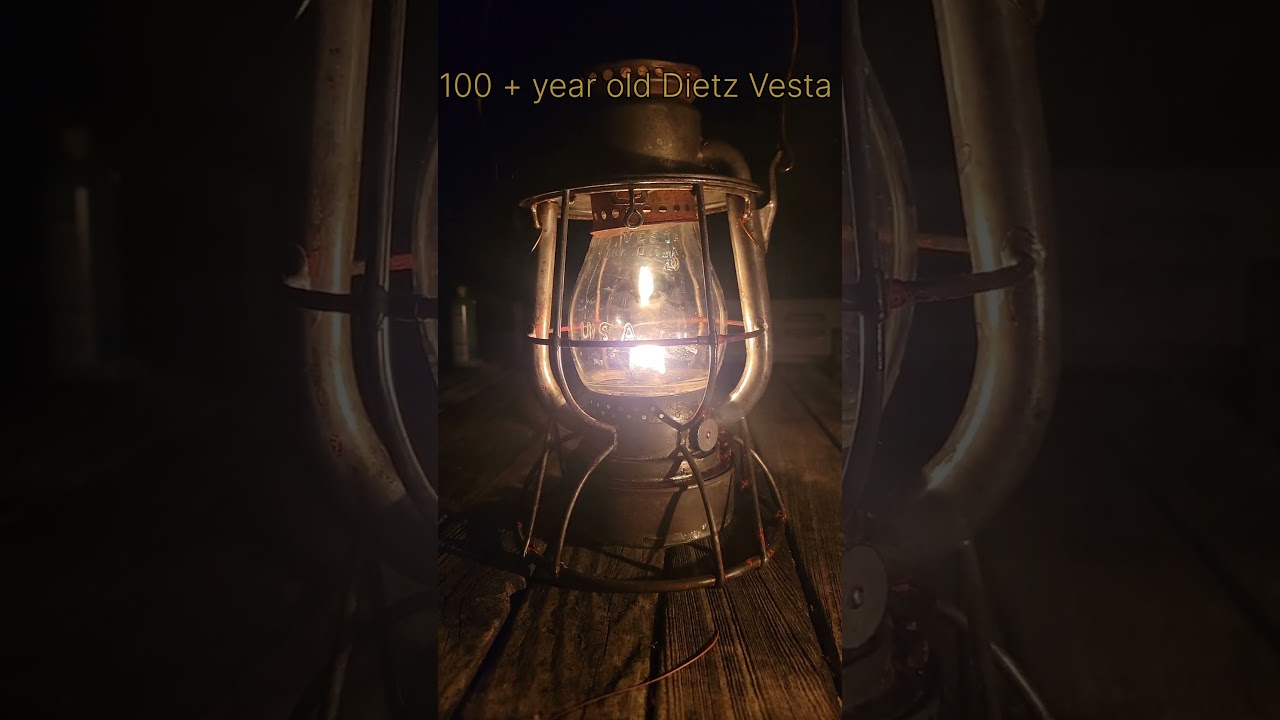 Awesome 100+ year old Dietz Vesta lantern - YouTube