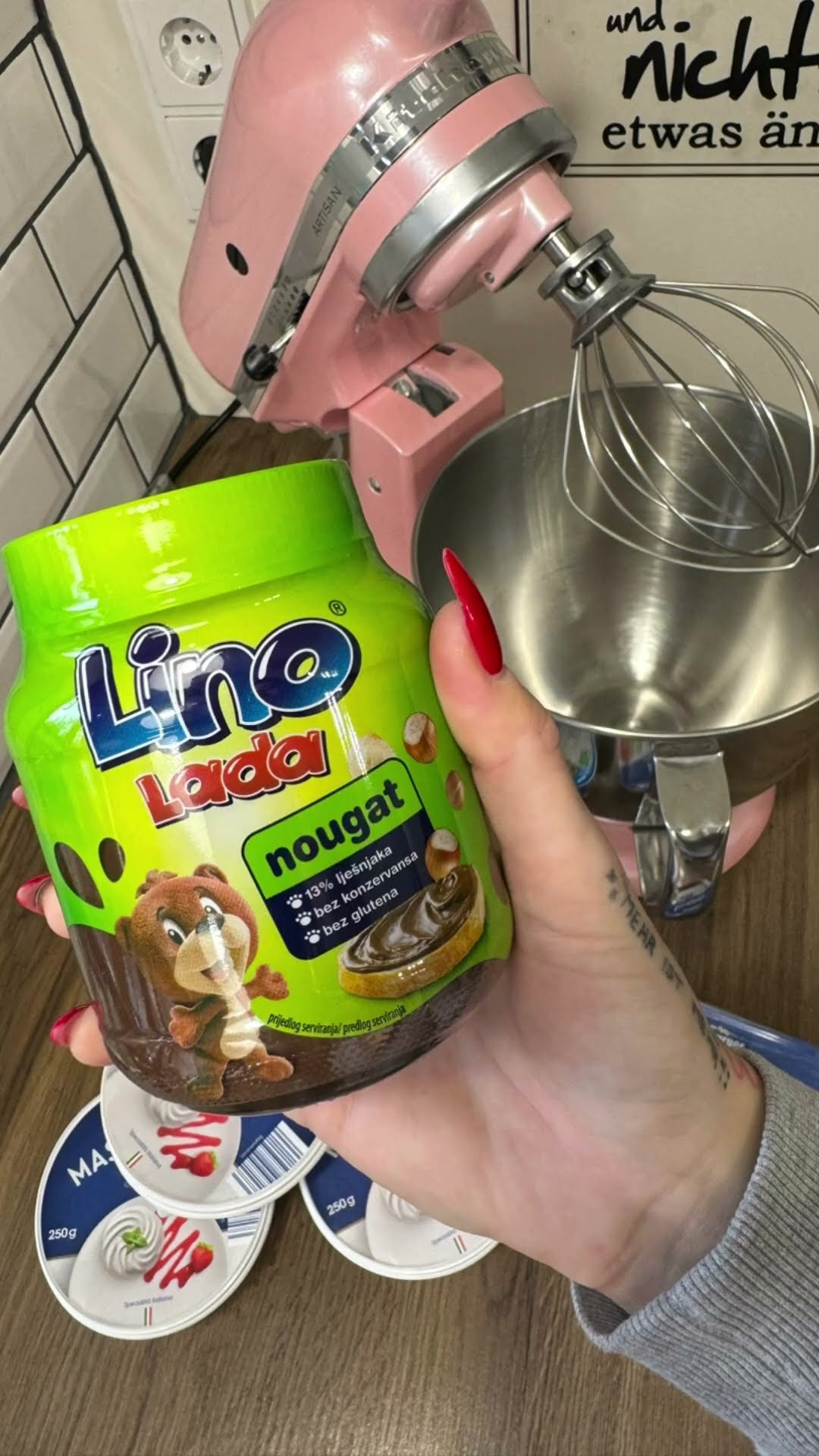 Nutella Schoko Creme 😊 #bakery #cake #viralvideo #backen #tutorial # ...