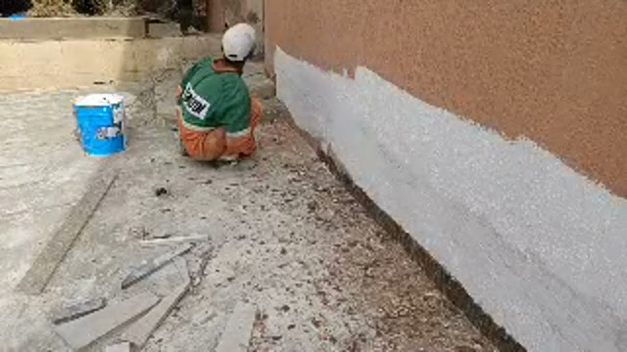 Moisture-resistant marble flooring installation: protection and elegance