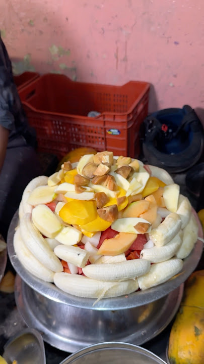 Best Mix Fruit Juice of India (Agra) 🇮🇳 5 Minute mai 100 Glass khatam 😍 #ytshorts #agra #foodies