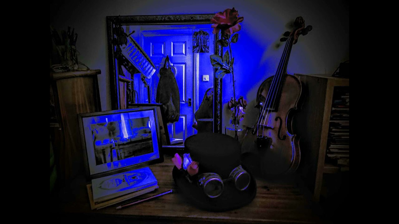 Minuet & Quick Step: Robert Mackintosh