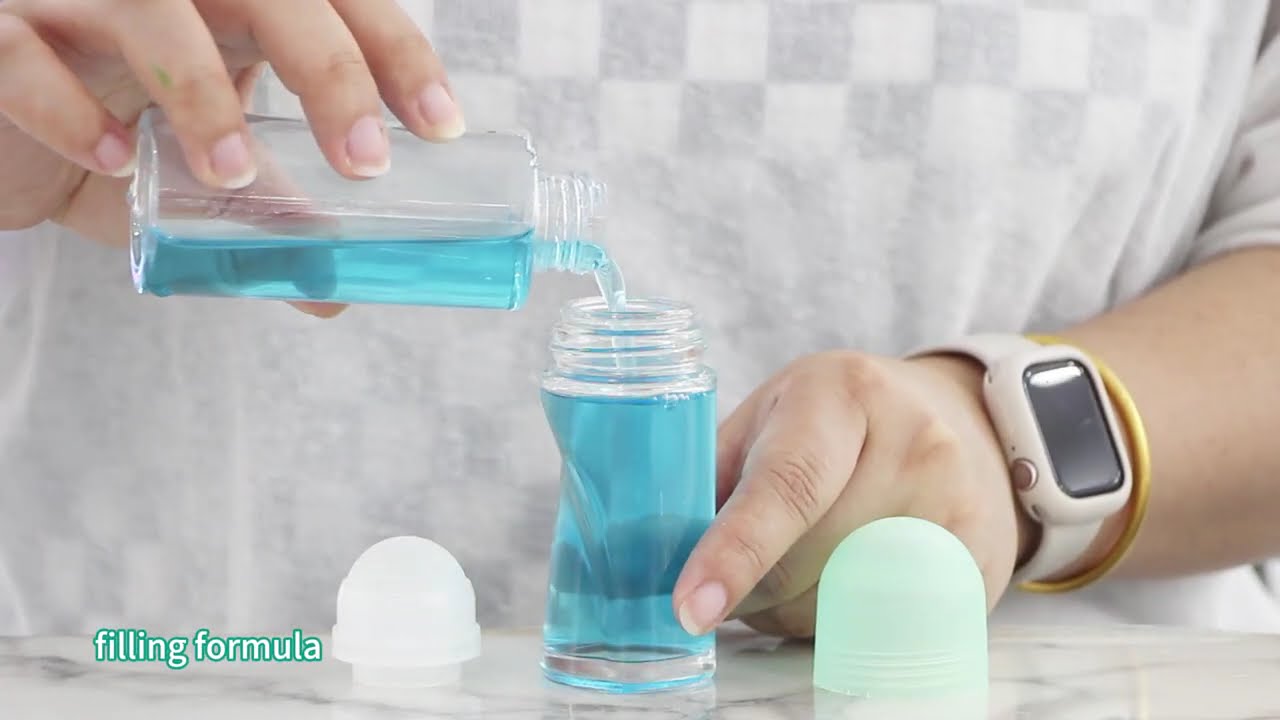 60ml Glass Clean Beauty Packaging Deodorant Roll on Bottle with Two Different Cap