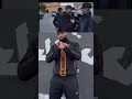 تعيش الحرية 