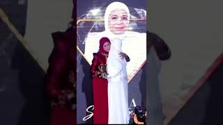 Tahniah Biduanita Uji Rashid Nona Legend Award