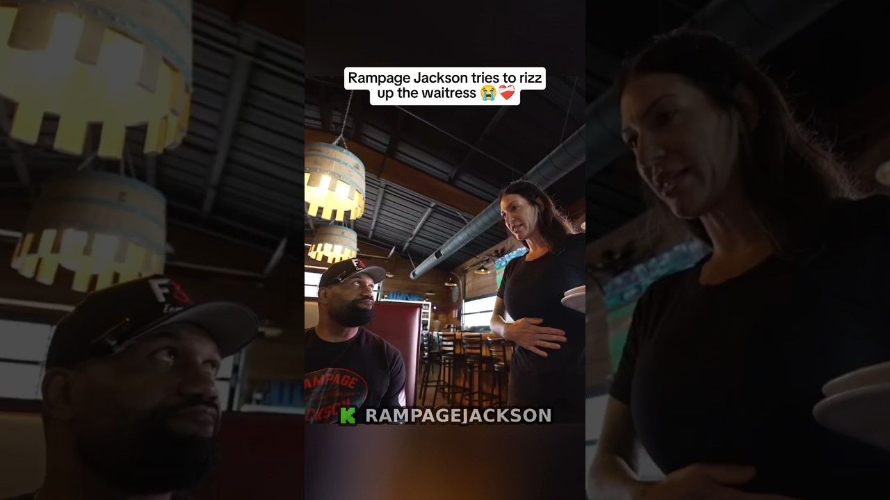 Rampage Jackson tries to rizz up the waitress #rampagejackson #viral #kickclips #kickstreaming