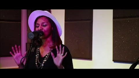 Magnificent by Darlene Zschech (Cover by Isabel Da...