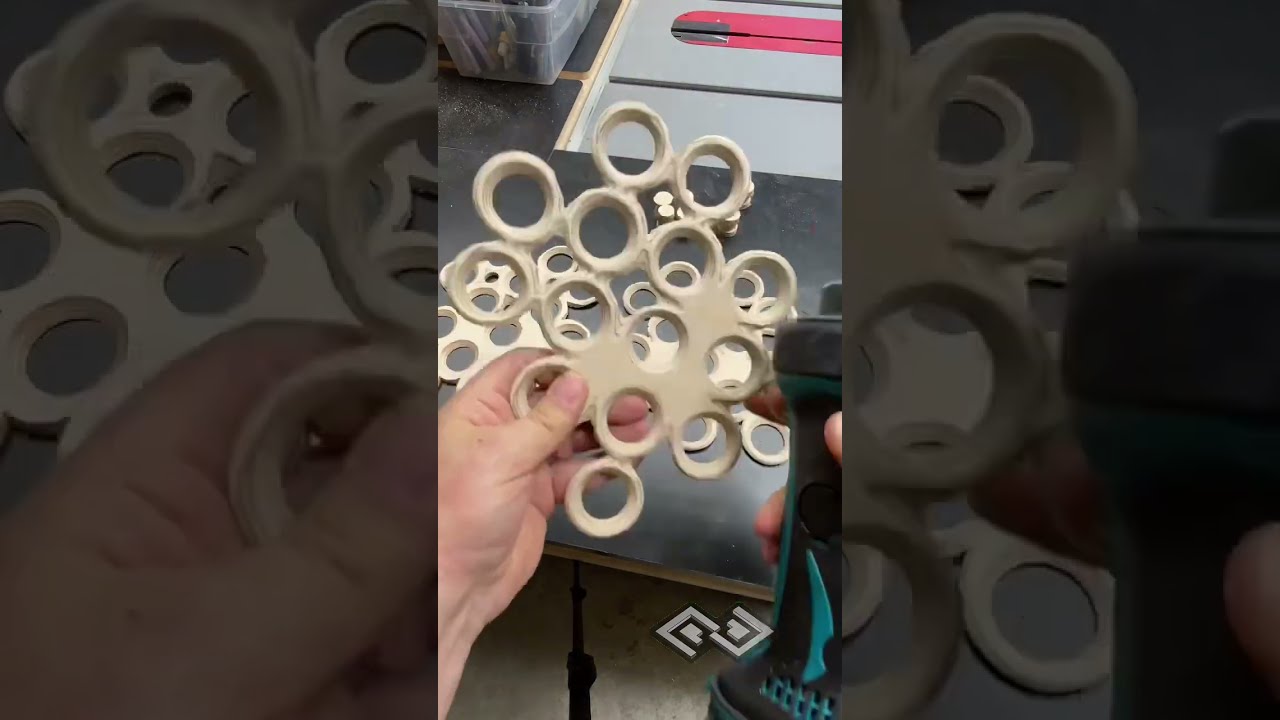 makitatools XDG02Z 18V LXT 1 4 Compact Die Grinder. Messing around with an idea. YouTube