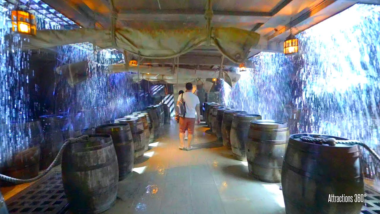 MOST Immersive Walkthrough Attraction in Any Theme Park Worldwide! A Sinking Ship!