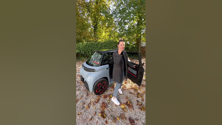 What the ..! 🎲 Is THIS the cutest car ever?! Citroen Ami | #Shorts | Jessicarmaniac | Citroën