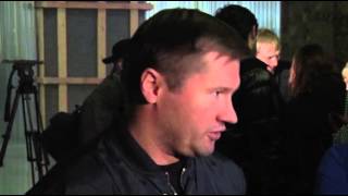 Russians Squat for Free Subway Tickets Guide