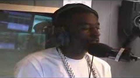 Bashy freestyle on Logans show: 16/06/08 Part 2/2