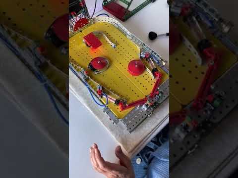 PinBall MECCANO y FIschertechnik