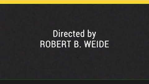 Old TV Text Animation in After Effects Tutorials