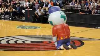 Crazy Dance by Harlem Globetrotters Globie Mascot