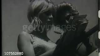 Brigitte Bardot fait escale au Pérou (1965)
