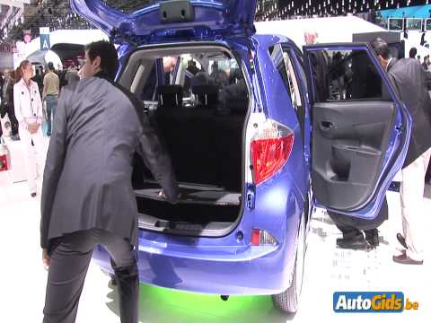 Toyota Verso S Youtube