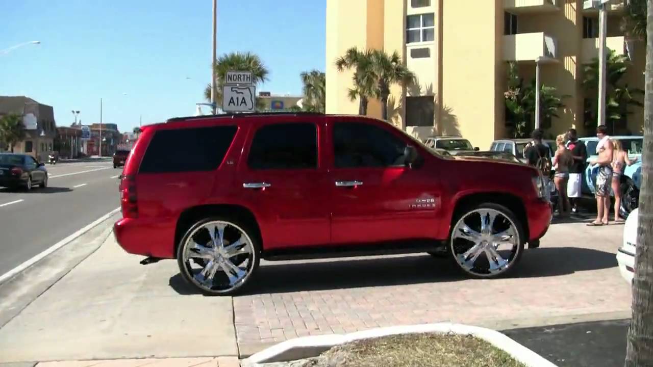 ITSDOUG - 28 INCH RIMS ON THE CHEVY TAHOE - YouTube