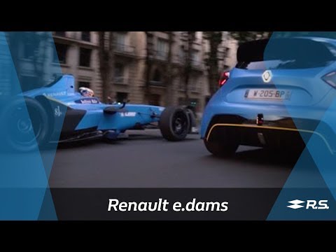 Renault Zoe e-Sport and Formula E racer lead EV parade in Paris