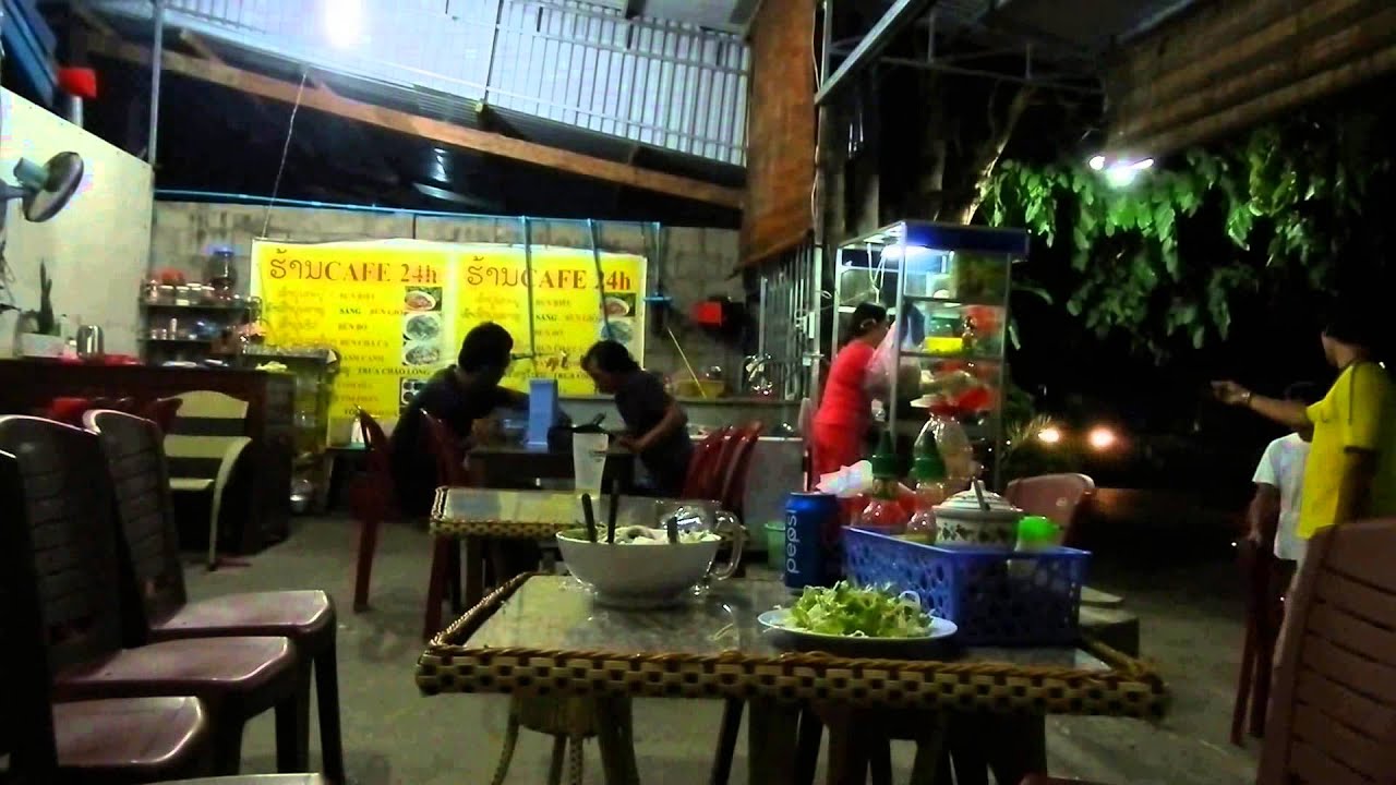 ร้านอาหารตามสั่งเวียดนามเมืองอัดตะปือ เปิด 24 ชม. Vietnam made to order Restaurant in Attapu 24 Hour