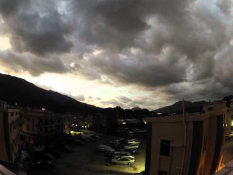 camera iphone 8 plus apk 八號風球前3小時的影像 (約6:30-7:30)