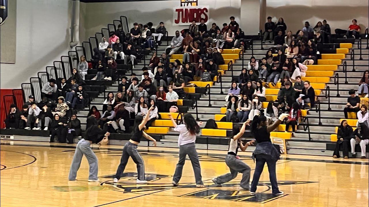 [KPOP IN SCHOOL] RMHS Winter Pep Rally - MEOW x Chk Chk Boom x Armageddon x Pink Venom - Kpop Club -