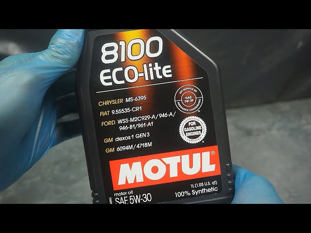 Motul 8100 Eco-lite 5W30 What does the original engine oil look like? 