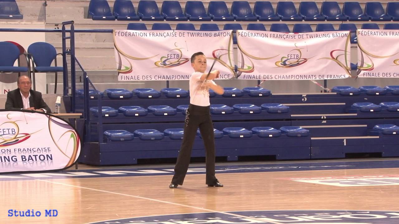 Twirling Bâton FFTB - Finale N1 2015 - Catègorie Masculin Minime: 2ème, Esteban Fayard