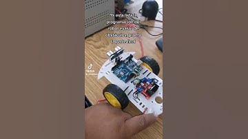 robot evasor de obstáculos con Arduino