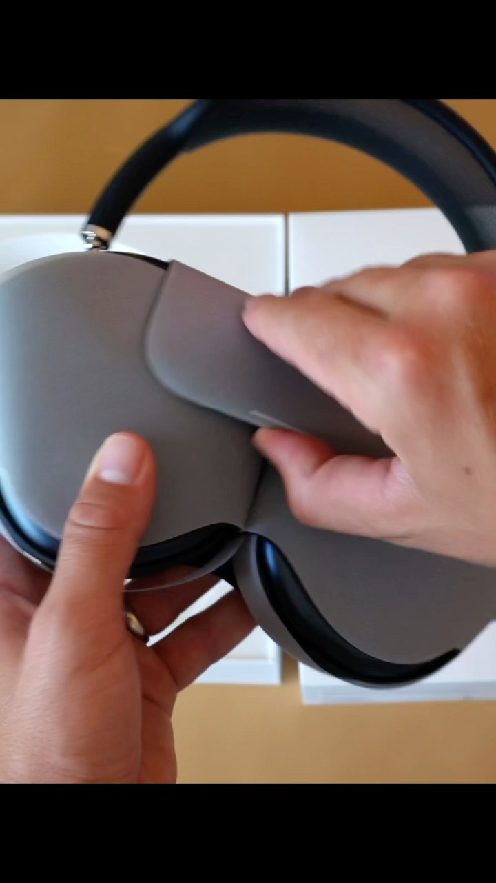 Midnight AirPod Max 2024 USB-C Version Unboxing #apple #airpodsmax