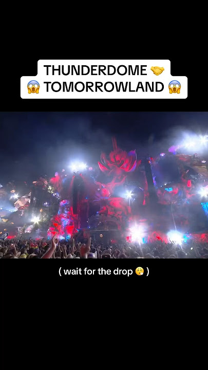 When both legends collide 🔥 #dimitrivegasandlikemike #hardstyle #tomorrowland #thunderdome