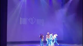 241227 버비(Burvey) 쇼케이스 딴 데 보지마 직캠