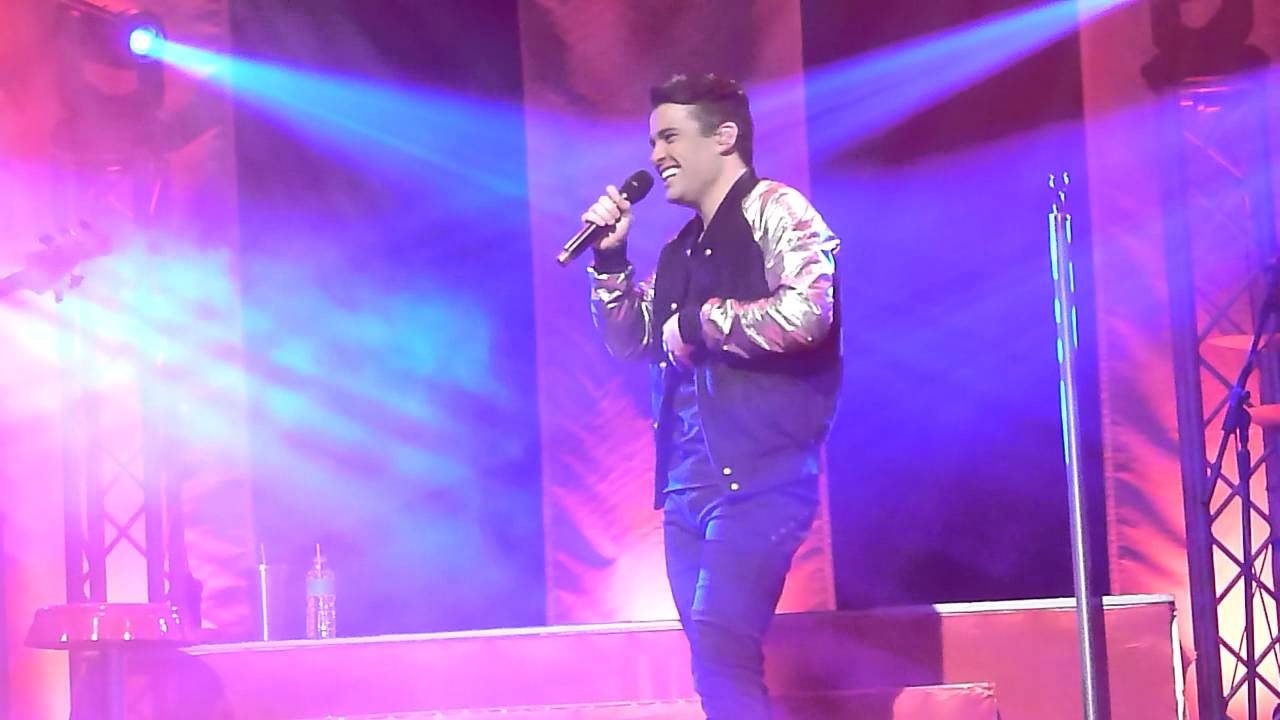Joe McElderry JukeBoxJoe Eastbourne Evolution Tour