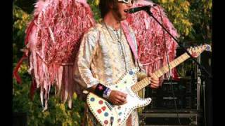 Of Montreal - She&#39;s A Rejector -with lyrics