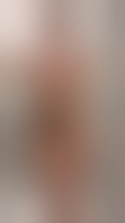 Jenny Popach in the shower