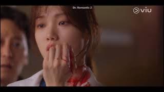 Dr. Romantic 2 EP12 [Highlight] ชาอึนแจถูกมีดปาดที่คอ | Full EP ดูได้ที่ VIU